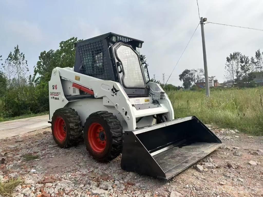 Bobcat S 16 Carregadoras de direcção deslizante