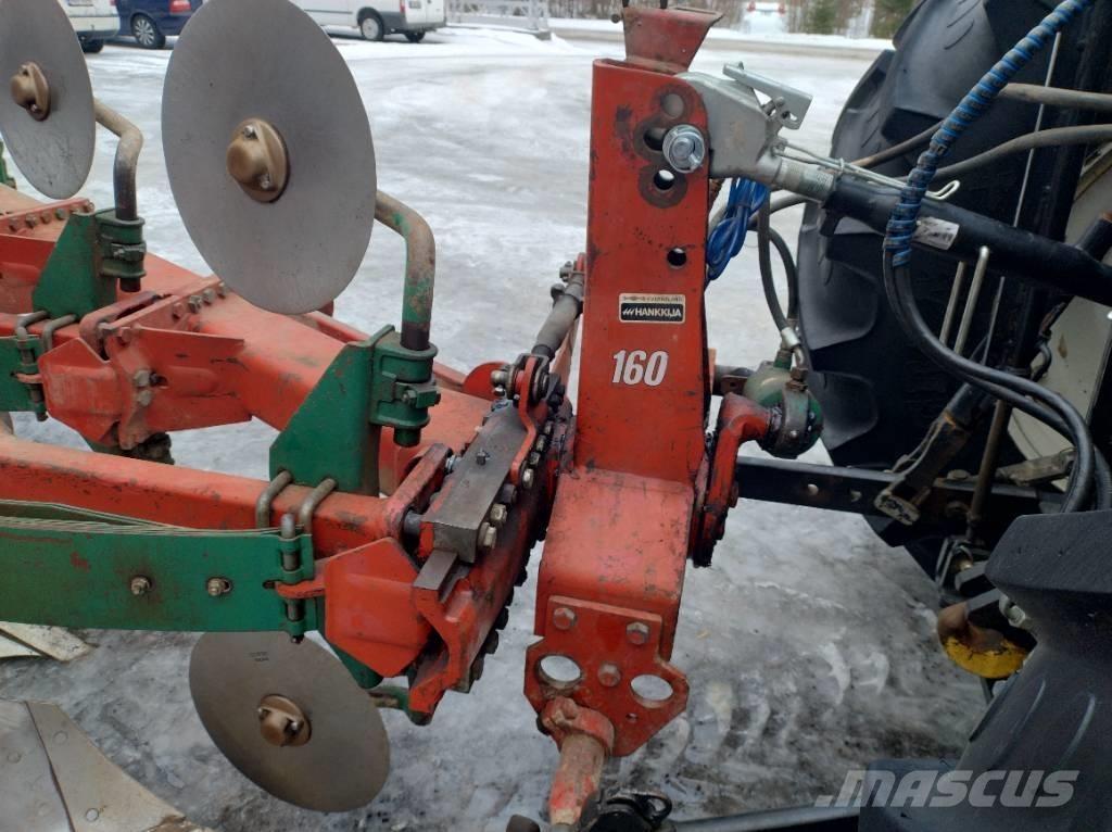 Kverneland E160 4x16 Lâminas de neve e arados