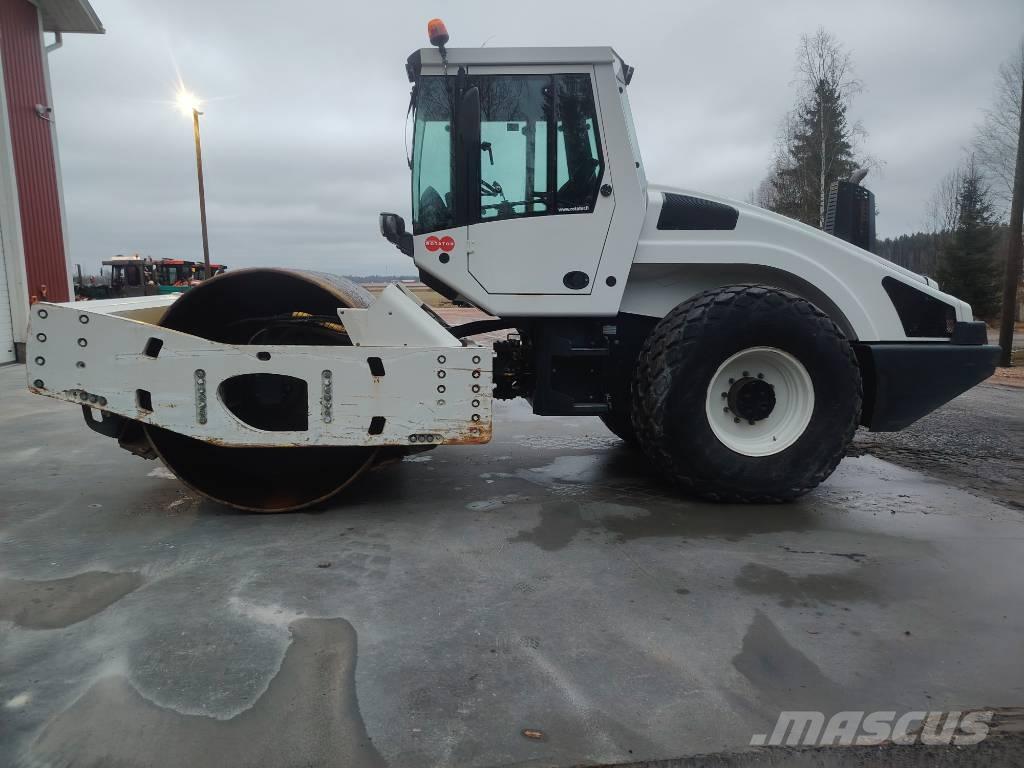 Bomag BW 216 D-4i Cilindros Compactadores monocilíndricos