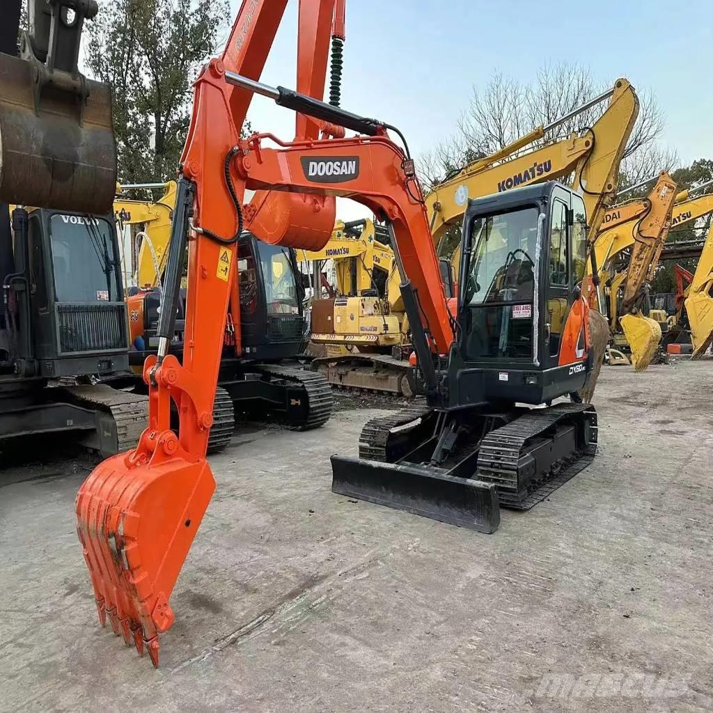 Doosan DX 60-9C Mini Escavadoras <7t