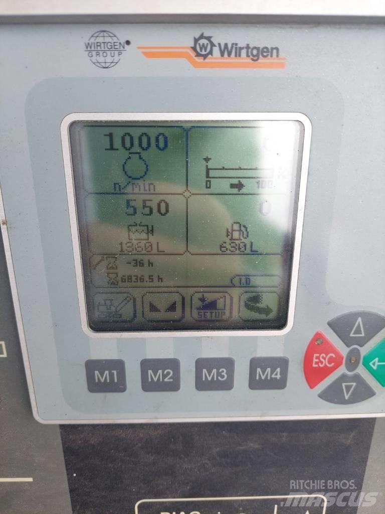 Wirtgen W 100 F Fresadoras de asfalto