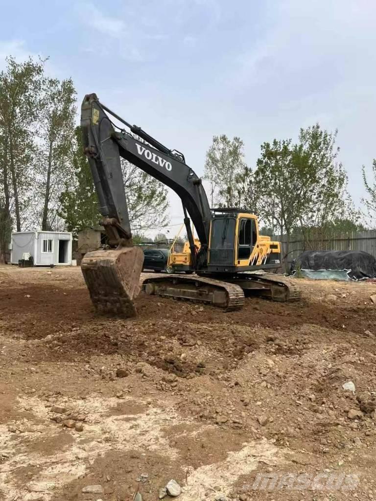 Volvo ec240d Escavadoras de rastos