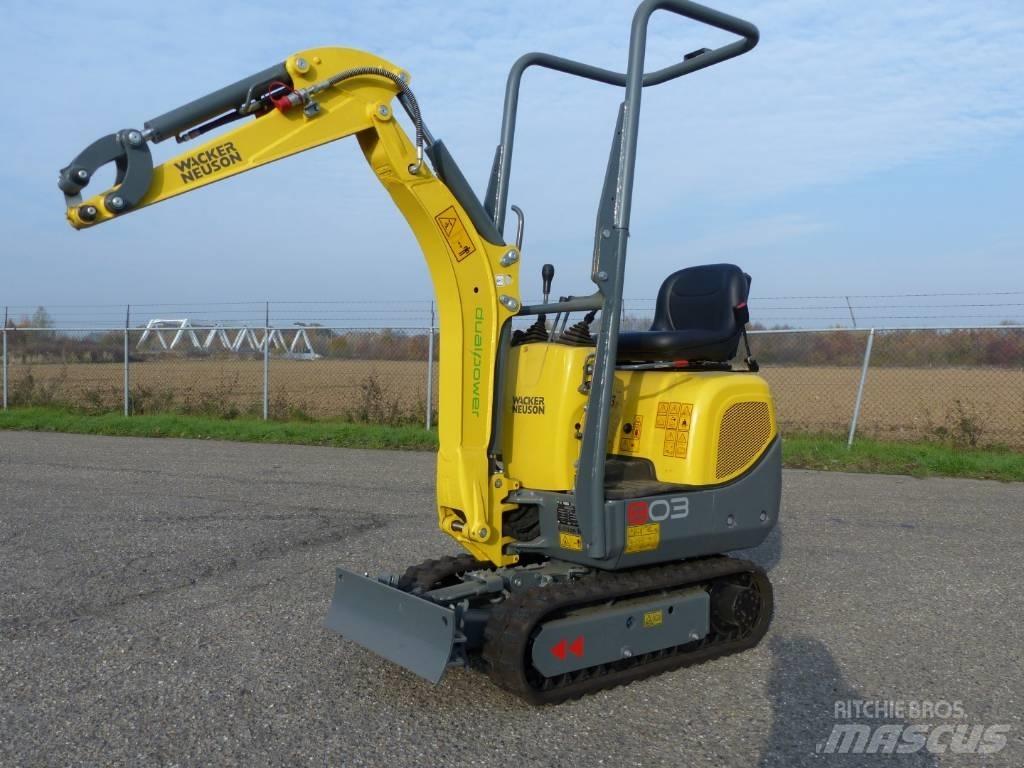 Wacker Neuson 803 Mini Escavadoras <7t
