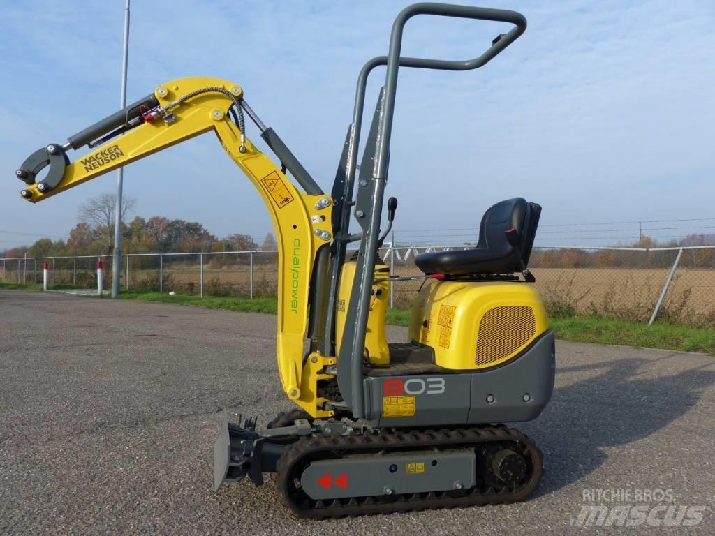Wacker Neuson 803 Mini Escavadoras <7t