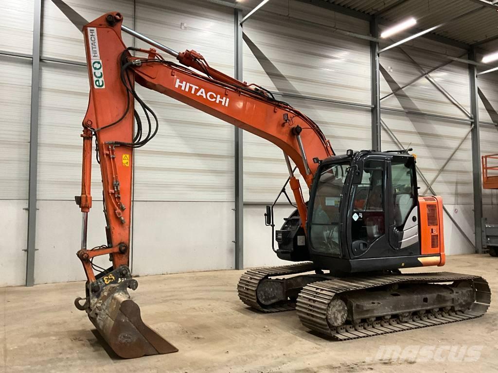 Hitachi ZX 135 US-6 Escavadoras de rastos