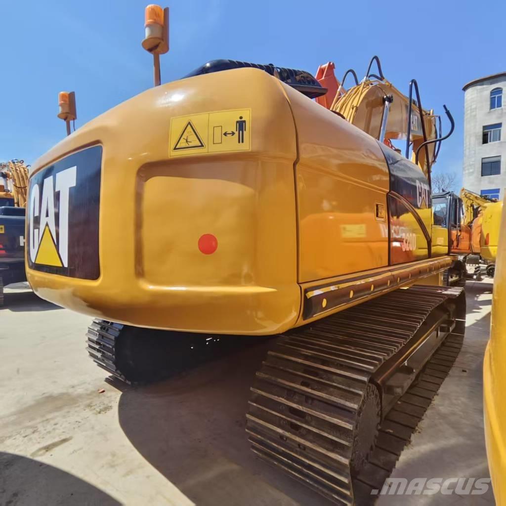 CAT 320 D Escavadoras de rastos