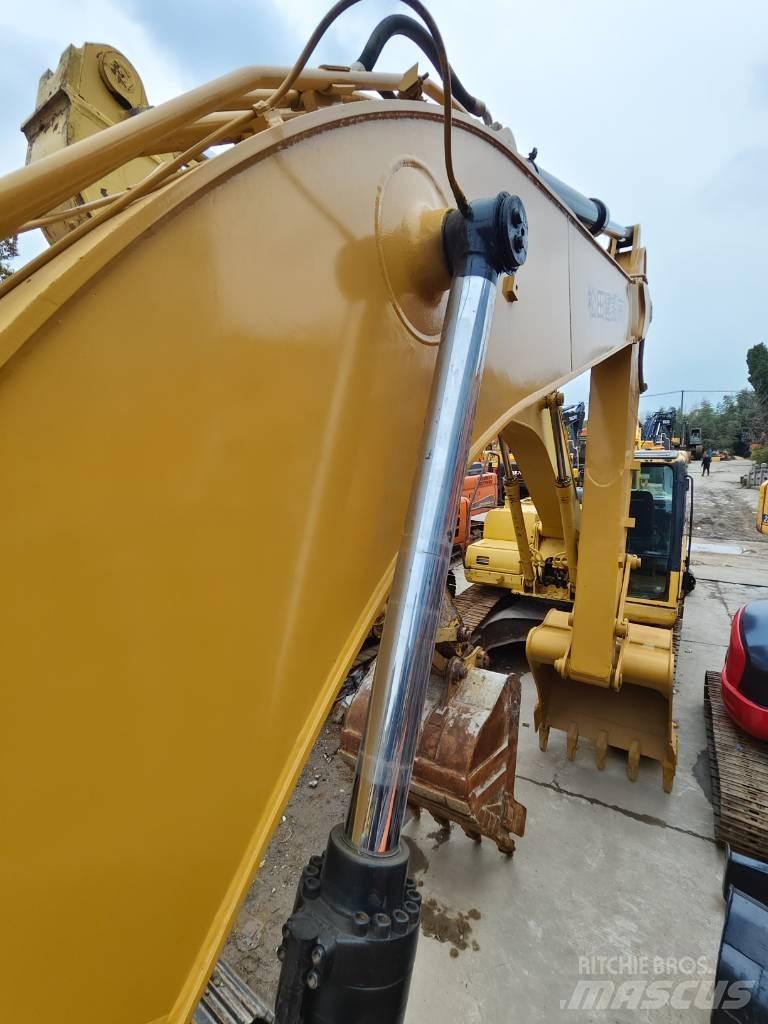 CAT 320 D Escavadoras de rastos