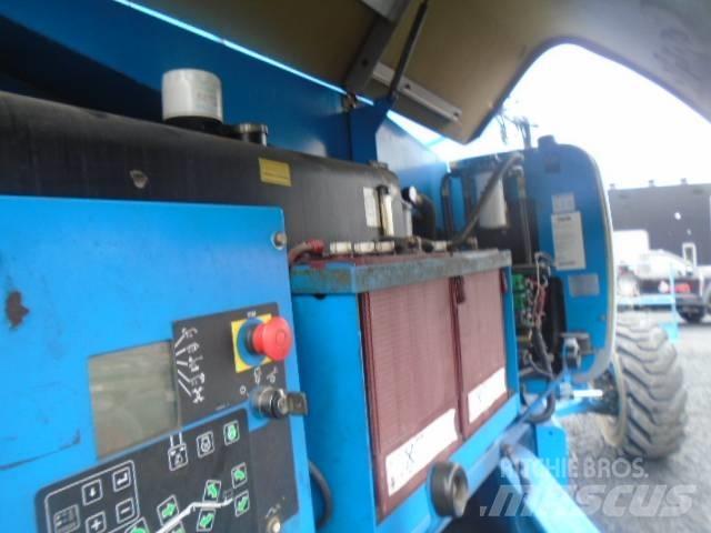 Genie Z 135/70 Elevadores braços articulados