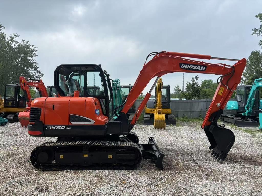 Doosan DX 60-9 C Mini Escavadoras <7t