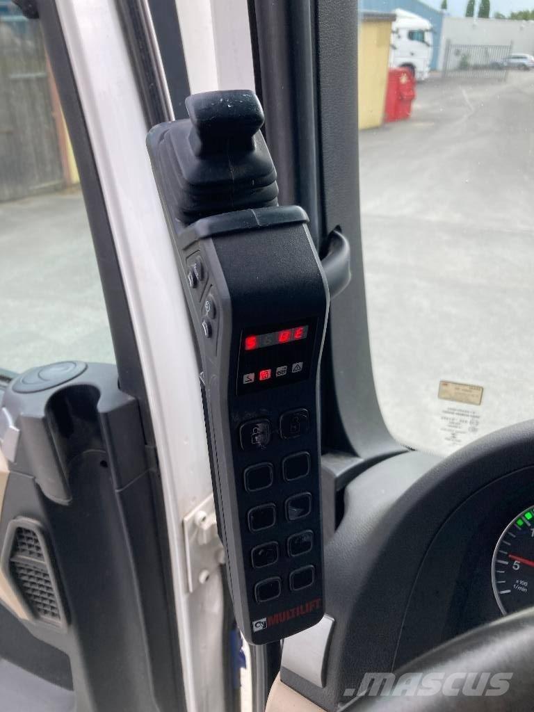 MAN TGX 26.500 6X2 Camiões Ampliroll