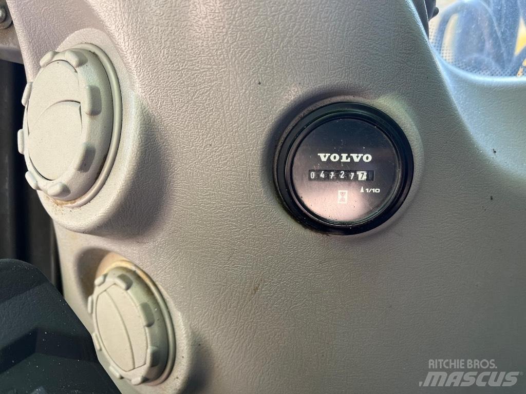 Volvo EC 140 E Escavadoras de rastos