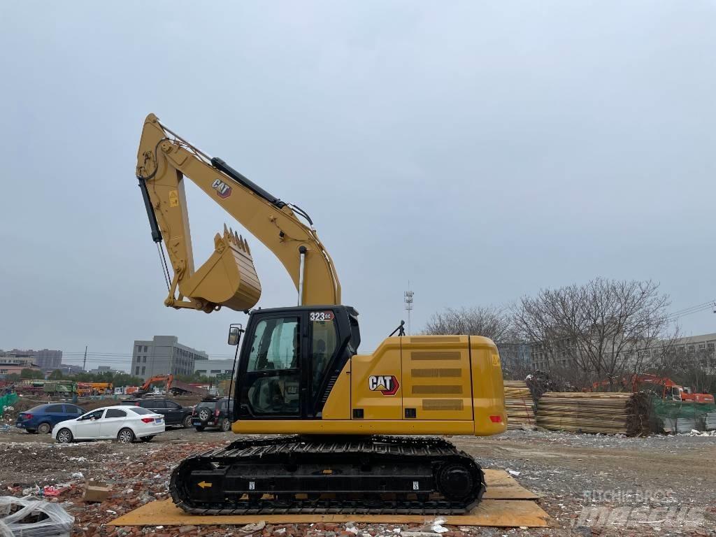 CAT 323GC Escavadoras de rastos