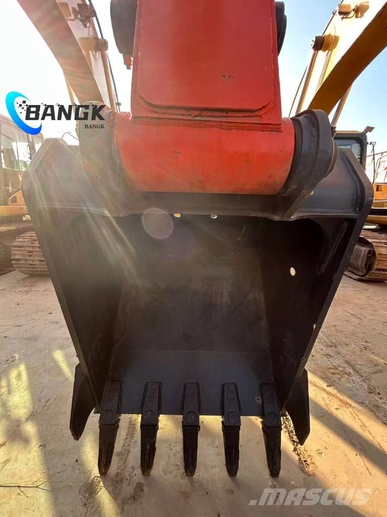 Hitachi ZX 240 Escavadoras de rastos