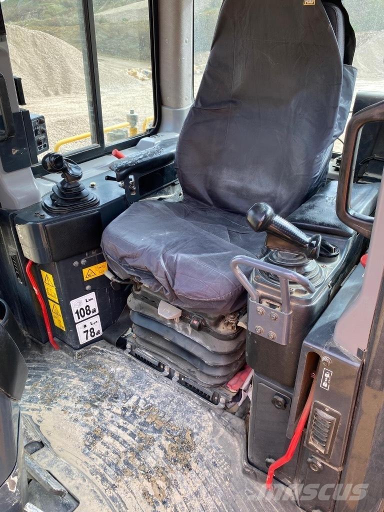 Komatsu DX65PXi-18 Dozers - Tratores rastos