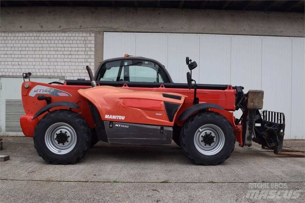 Manitou MT 1440 Elevadores braços Telescópicos