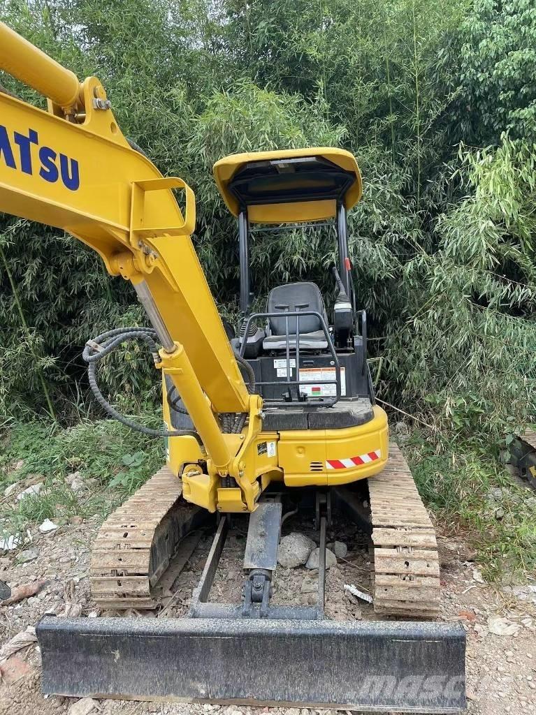 Komatsu PC35 Mini Escavadoras <7t