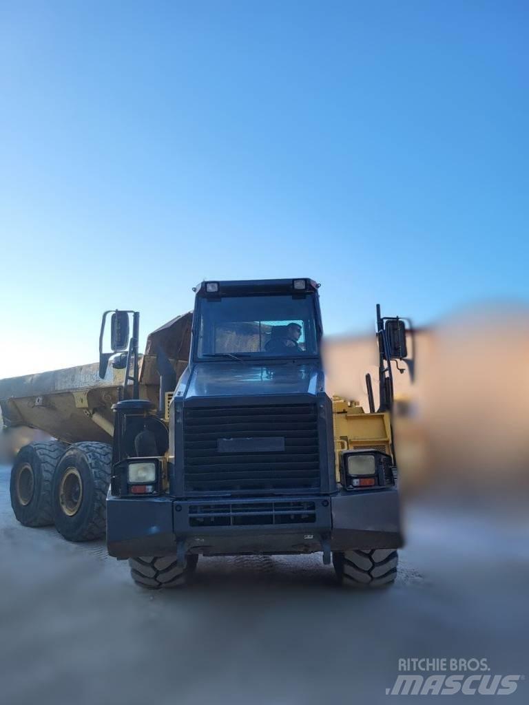 Komatsu HM 300 Camiões articulados