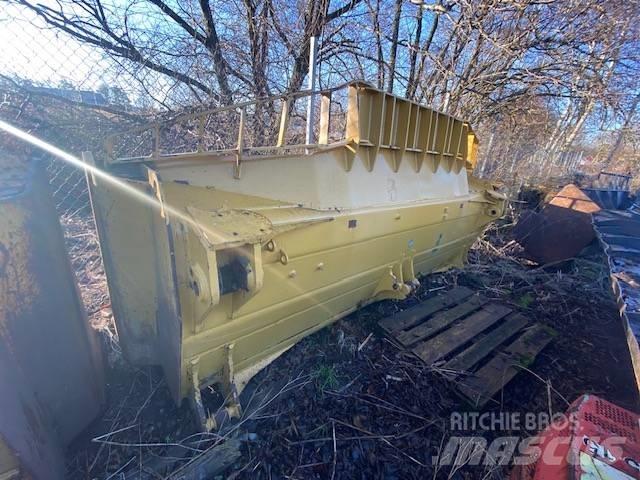 CAT D7E  U-blade, new Lâminas