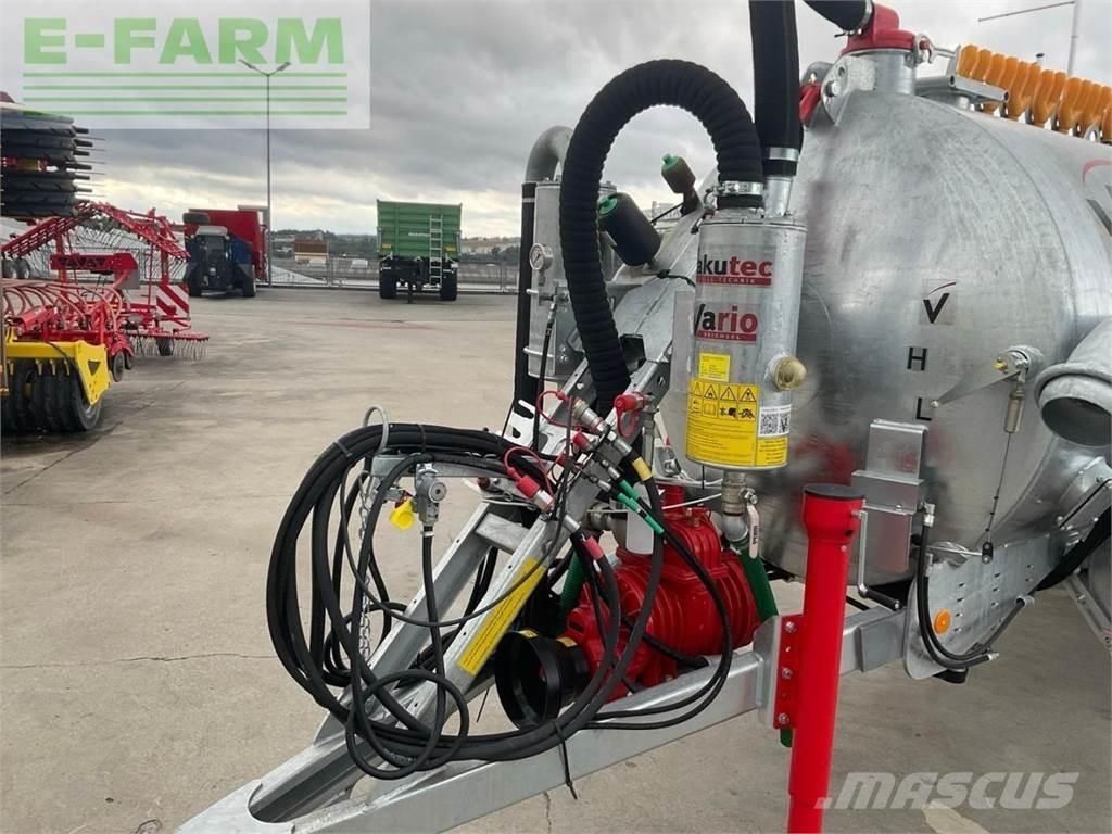  VA 7300 Espalhadores de estrume