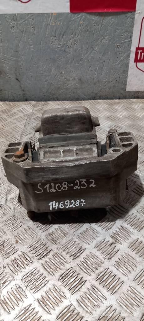Scania 94 D.    1469287 Chassis e suspensões