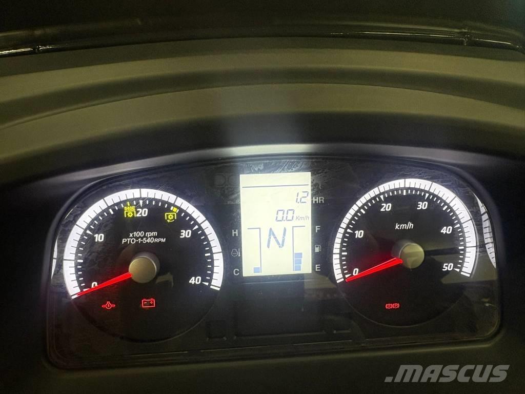 Kioti dk6020hst Tratores Agrícolas usados