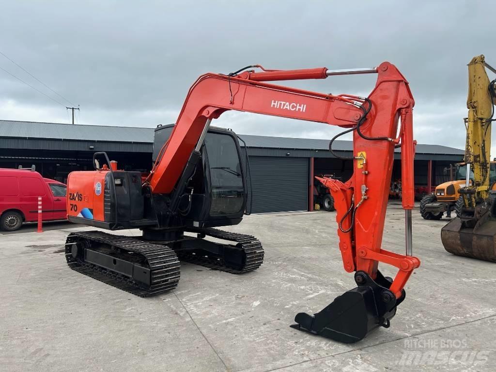 Hitachi Zaxis 70 Escavadoras Midi 7t - 12t