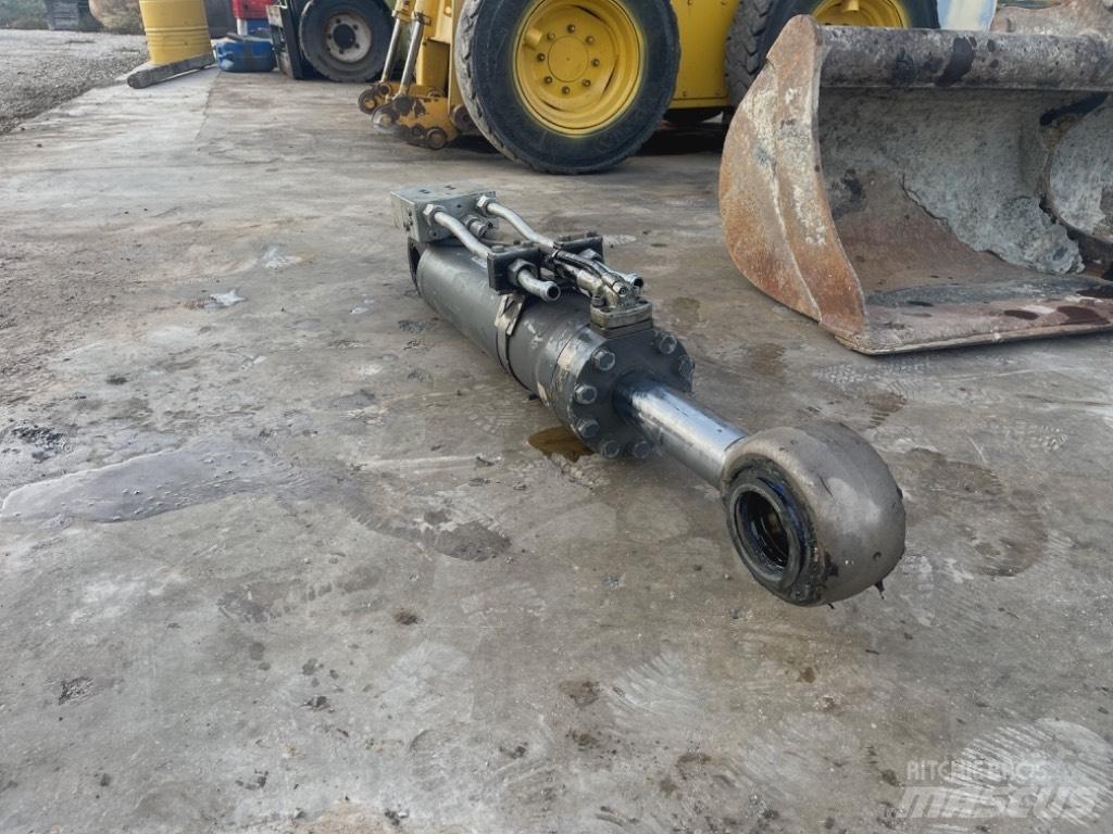 Liebherr A 910 Comp Hidráulica
