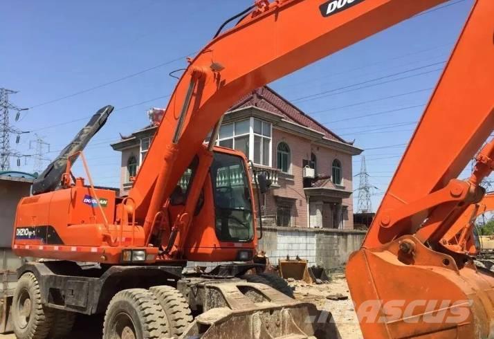 Doosan DH210W-7 Escavadoras de rodas