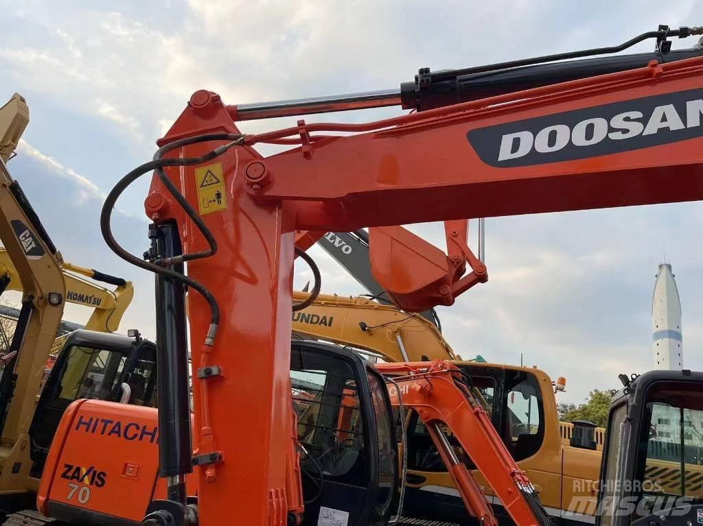 Doosan DX 75 Escavadoras de rastos
