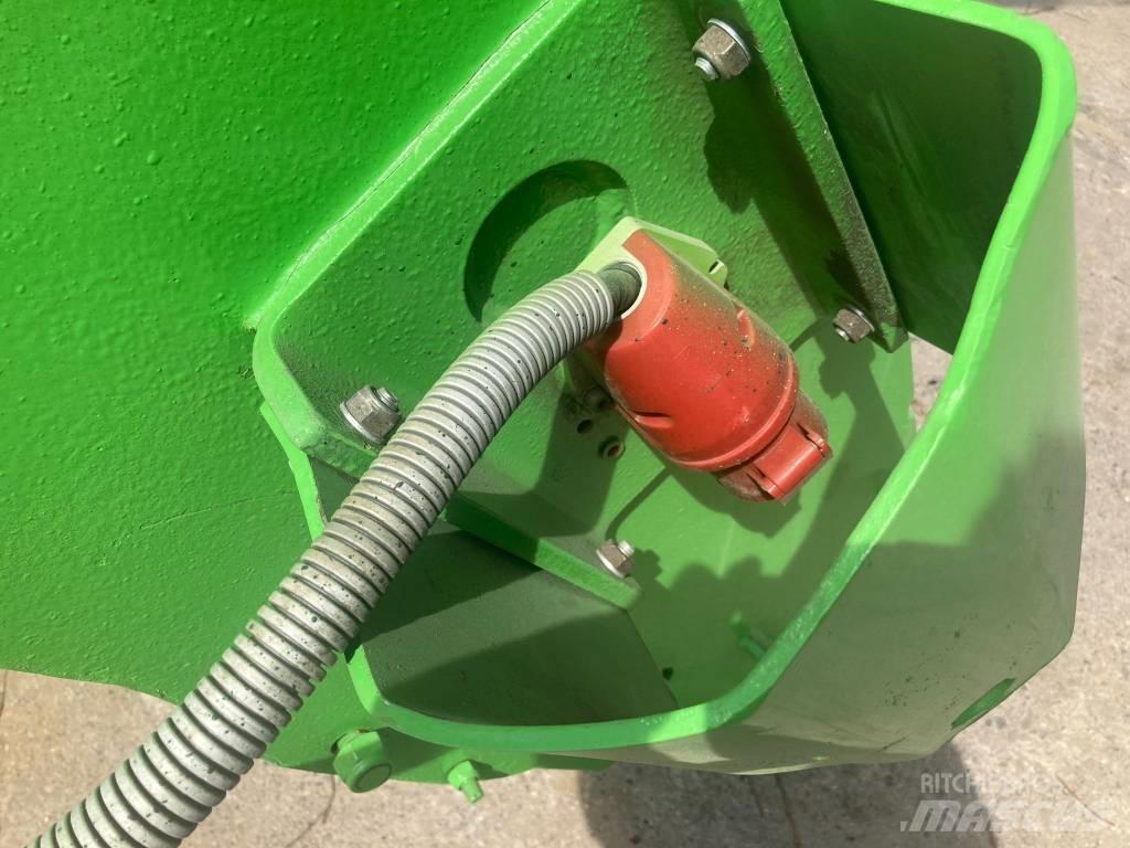 Sennebogen 825 Manipuladores de resíduos / indústria
