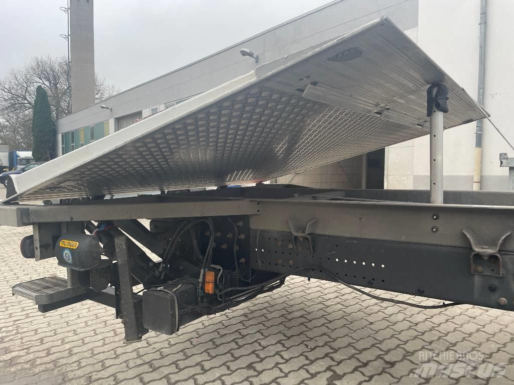 Volvo FL 250 Camiões multibenne