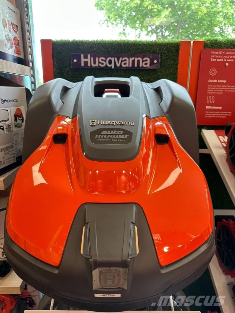 Husqvarna AM550 Corta-Relvas Robóticos