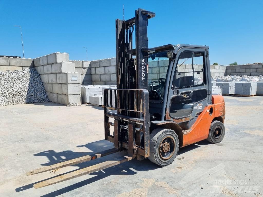 Toyota 02-8 FD F 30 Empilhadores Diesel