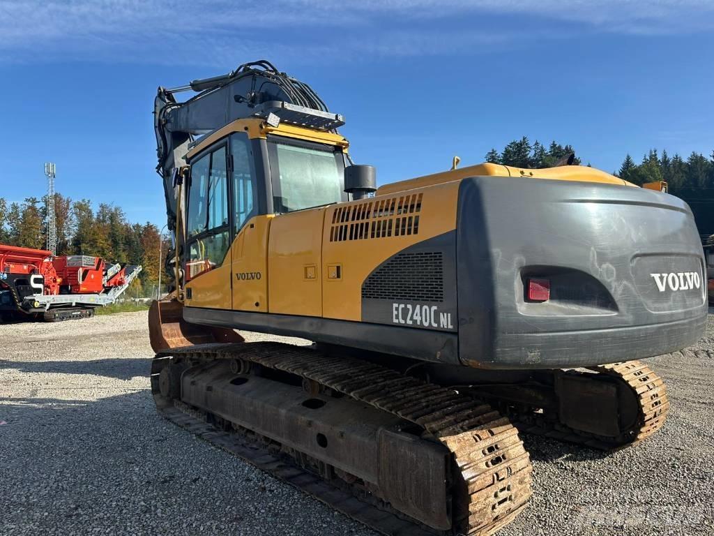 Volvo EC 240 C N L Escavadoras de rastos