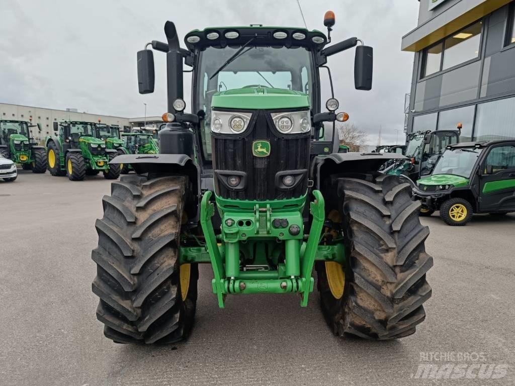 John Deere 6215 R Tratores Agrícolas usados