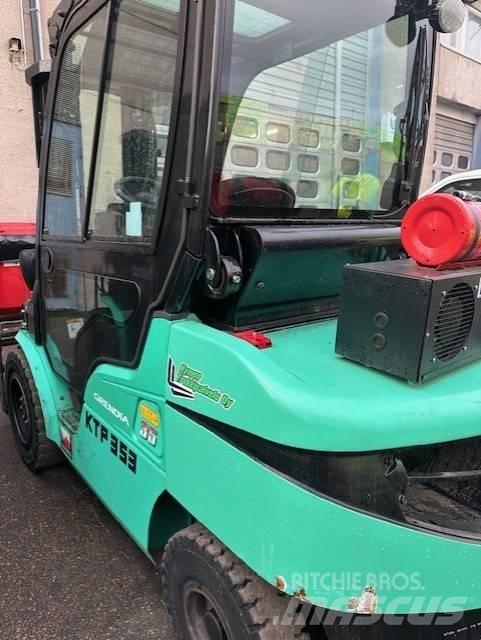 Mitsubishi FD 35 N Empilhadores Diesel