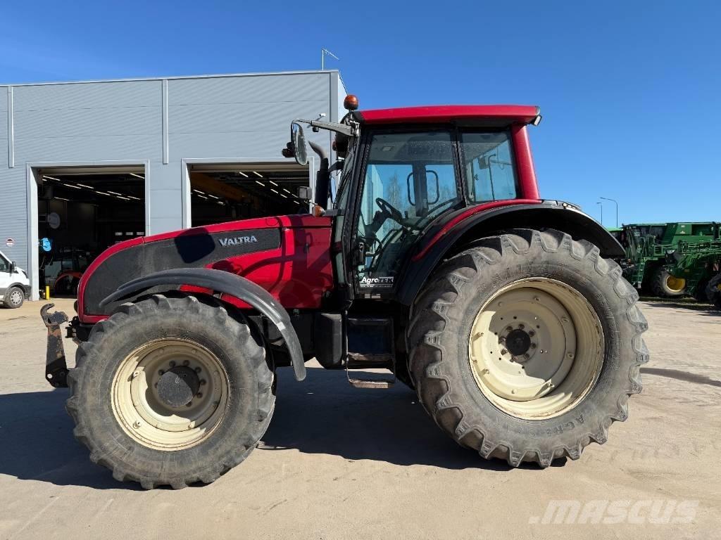 Valtra T 191 Tratores Agrícolas usados
