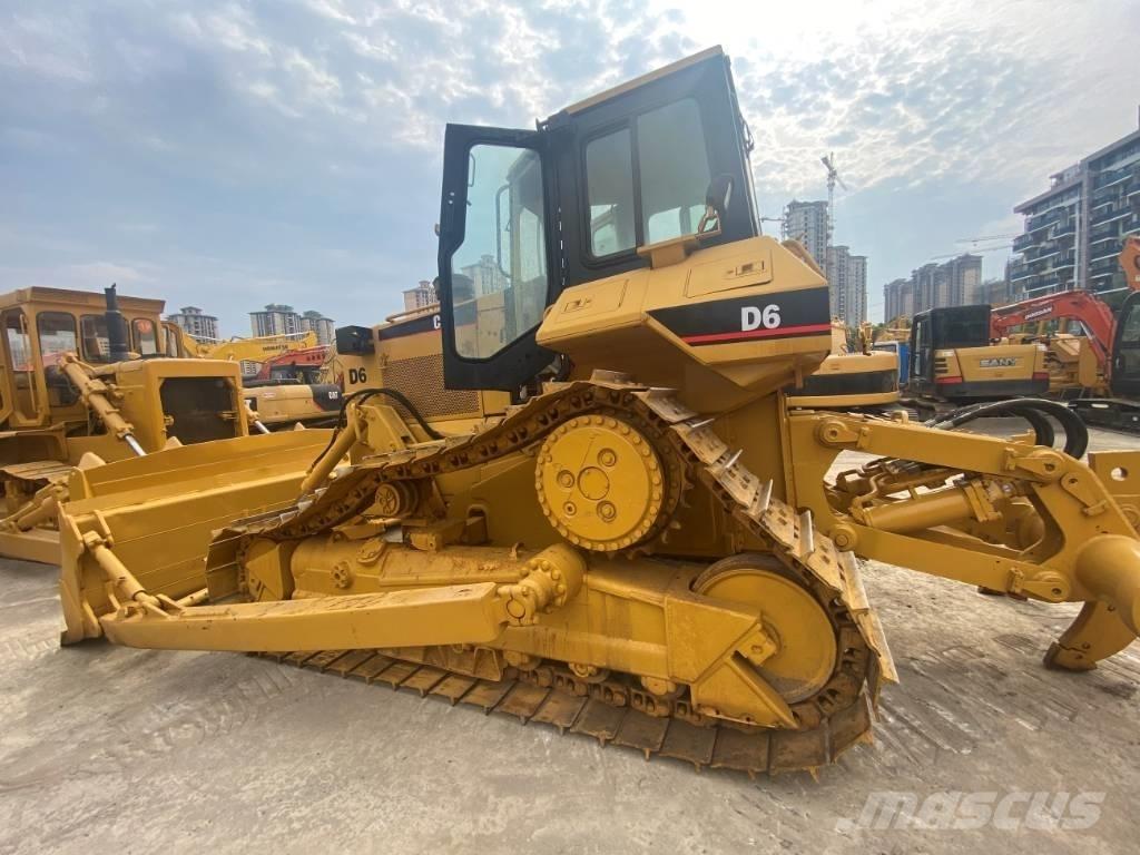 CAT D6R Dozers - Tratores rastos