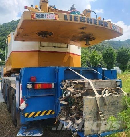 Liebherr LTM 1120 Gruas Todo terreno