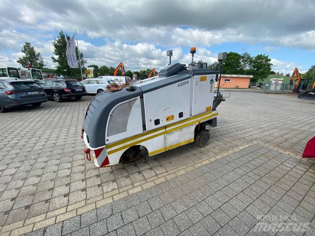 Wirtgen W 35 DC Fresadoras de asfalto