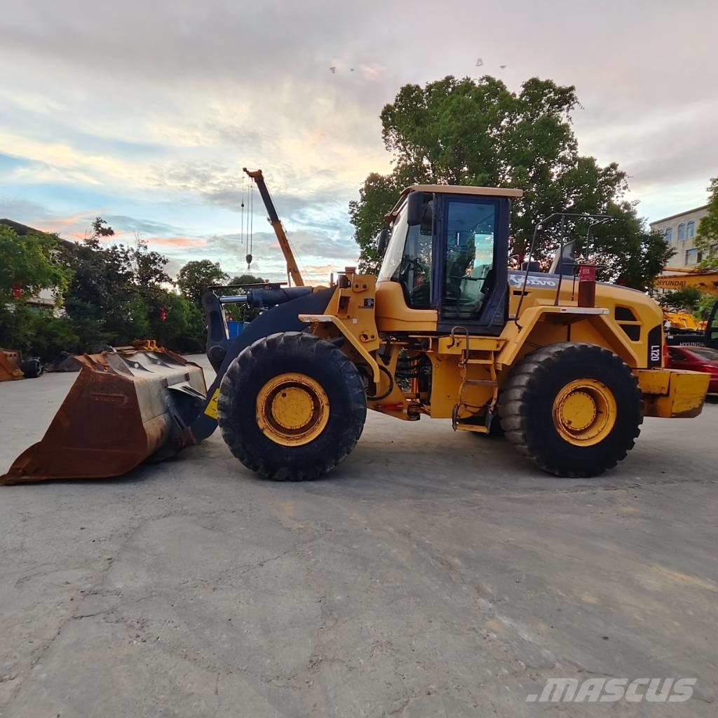 Volvo L 120 Pás carregadoras de rodas