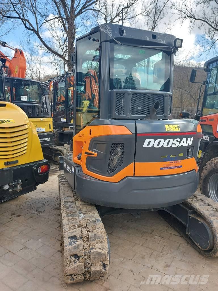 Develon DX 50 Z-7 Mini Escavadoras <7t
