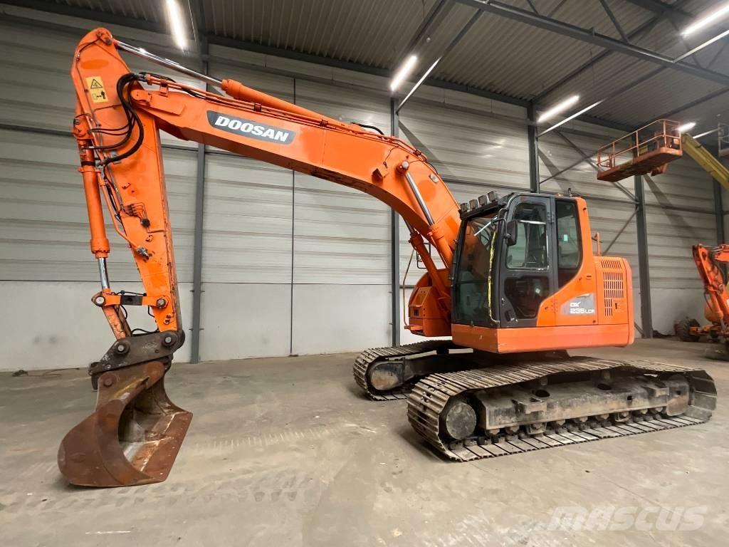 Doosan DX 235 LCR Escavadoras de rastos