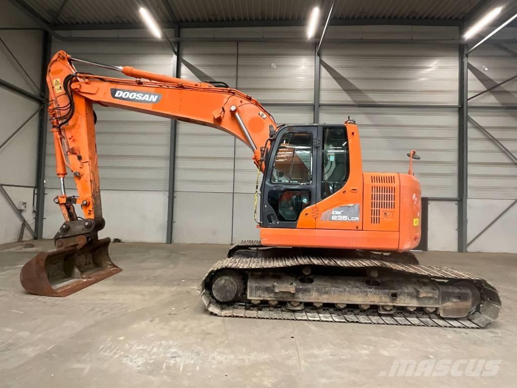 Doosan DX 235 LCR Escavadoras de rastos
