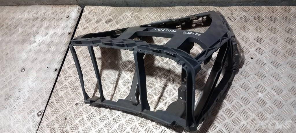 Scania R 440.    2038598 Cabines e interior