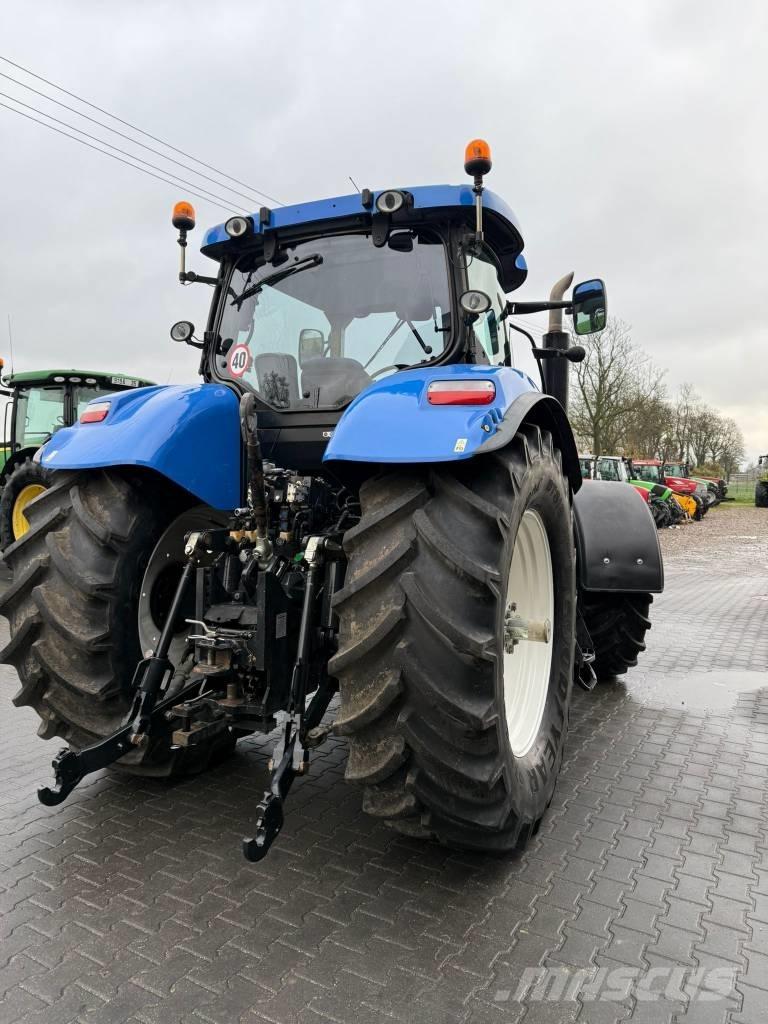 New Holland T 7040 Tratores Agrícolas usados