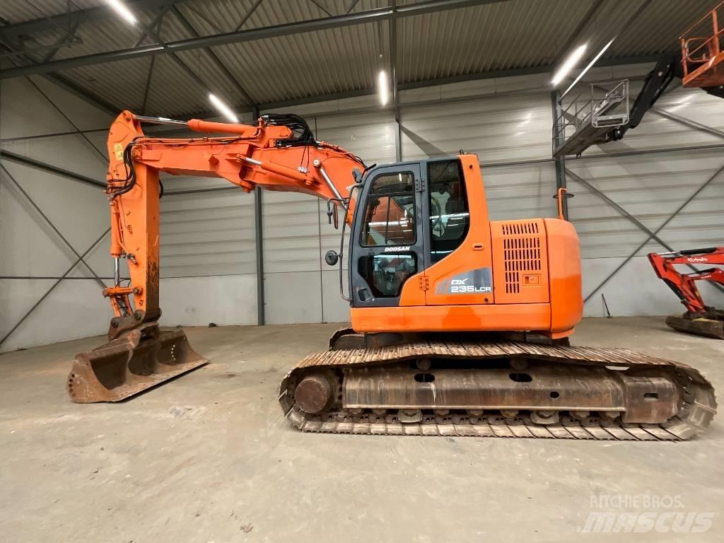 Doosan DX 235 LCR Escavadoras de rastos