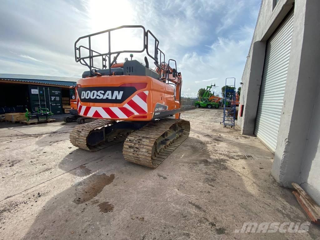 Doosan DX 160 LC Escavadoras de rastos