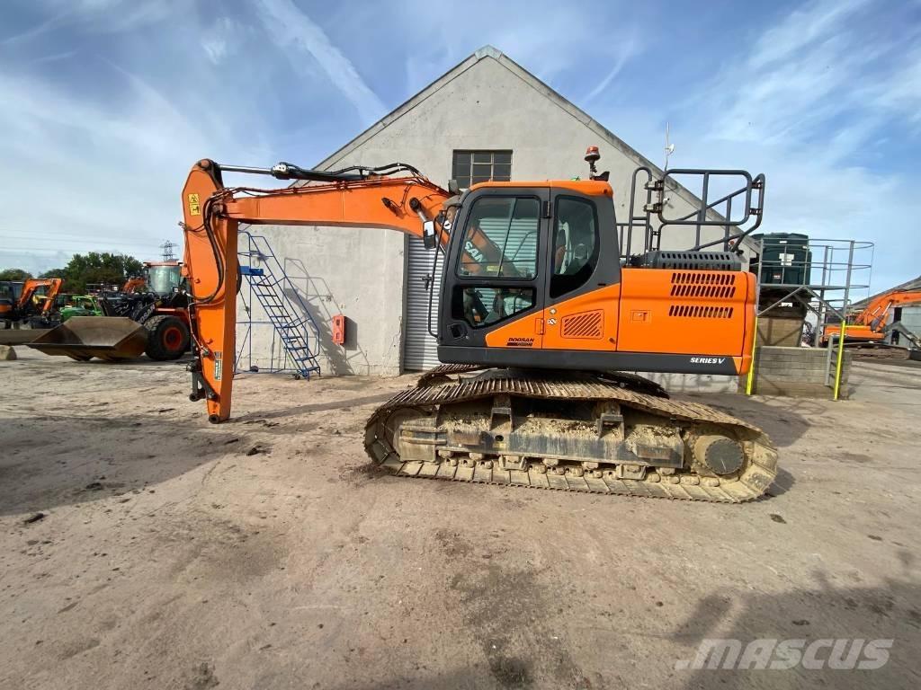 Doosan DX 160 LC Escavadoras de rastos