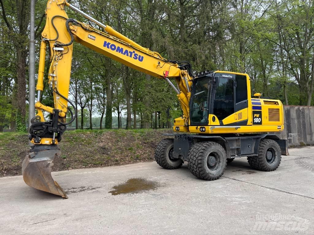 Komatsu PW180-11 Escavadoras de rodas